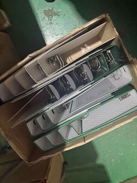 Photo of free A4 File Folders (SW14 7EX) #1