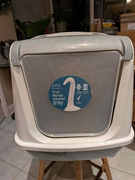 Photo of free Cat Litter Tray, Large, Covered (Salisbury, SP2) #4