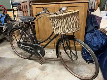 Photo of free Miss Marple style bicycle (Obley SY7) #4
