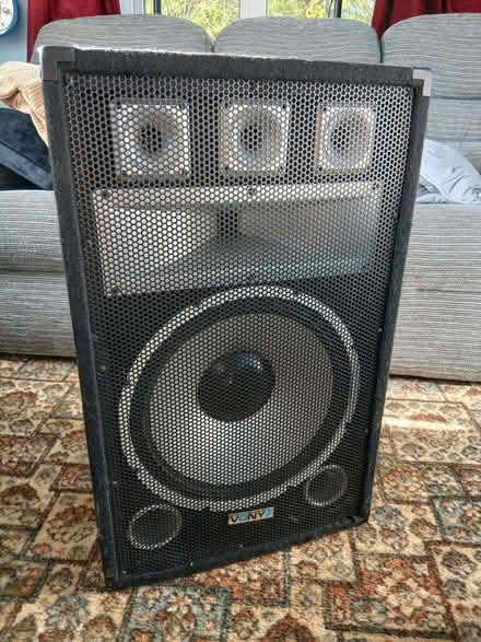 Photo of free Vonyx PA Speakers (Tingewick MK18) #1