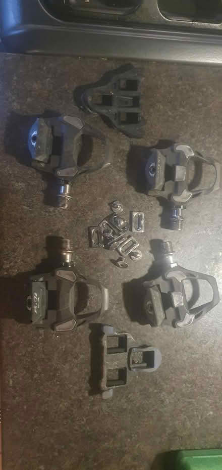 Photo of free Ultegra and 105 pedals (Sandbed Lane Belper DE56 0SJ) #1