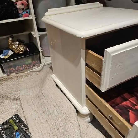 Photo of free Side table (Corstophine EH4) #3