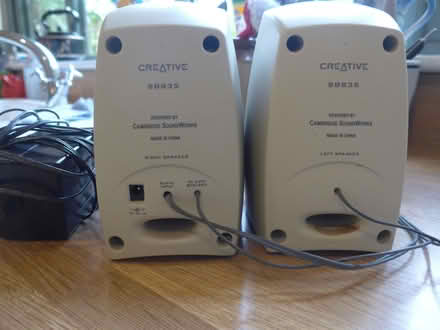 Photo of free speakers (Cam GL11) #2