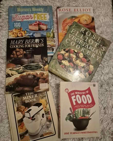 Photo of free Hardback cooking books (Leigh Park PO9) #1