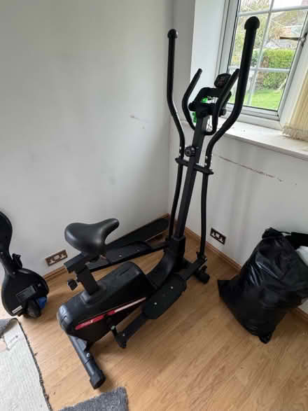 Photo of free Cross trainer (Maghull L31) #1