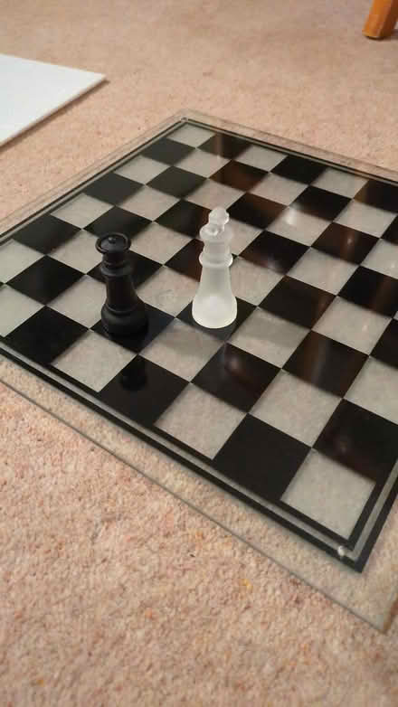 Photo of free Glass Chess Set (OX4) #2