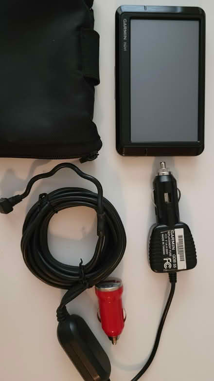Photo of free Garmin NUVI 285W NAV (Brooklyn, Kings Plaza Vicinity) #3