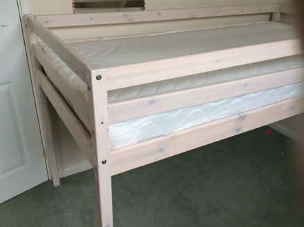 Photo of free Bunk bed (Dronfield Woodhouse S18) #2