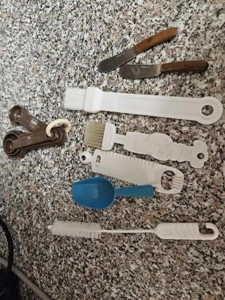 Photo of free Small brushes and bits (Redditch B97) #1