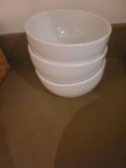 Photo of free 3 chunky white cereal/soup/dessert bowls (Alderley Edge SK9) #1
