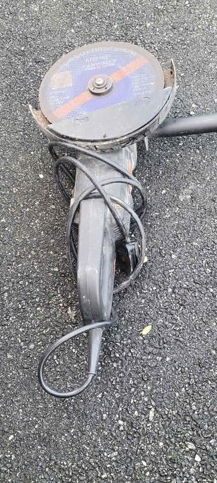 Photo of free Angle grinder & reciprocating saw (S t Helen Auckland DL14) #1