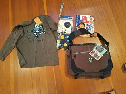 Photo of free Brand new smart kids' gift items (Dorothy Road, East Arlington) #1