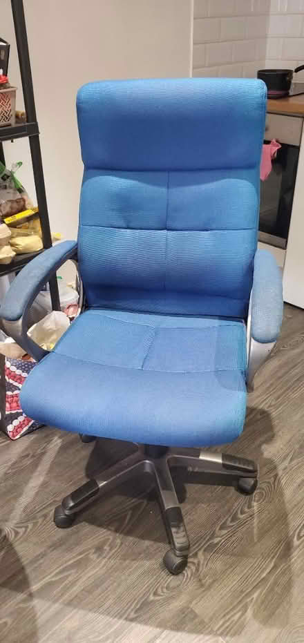 Photo of free Rotating office chair (MK40 2RA) #1