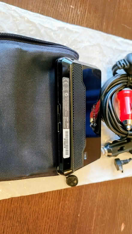 Photo of free Garmin NUVI 285W NAV (Brooklyn, Kings Plaza Vicinity) #2