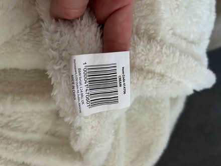 Photo of free Two huge white fluffy blankets (ware SG12) #4