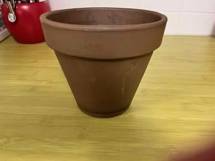Photo of free Clay Plant Pot (west of Watertown Square) #1