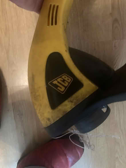Photo of free JCB Electric Strimmer (Chelmsford CM2) #2