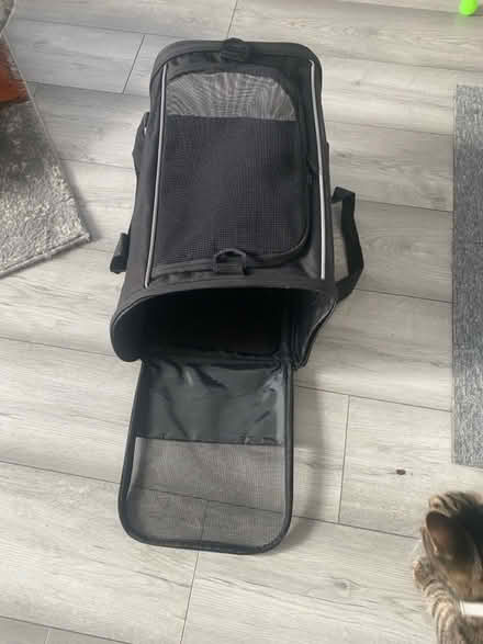 Photo of free Cat carrier (Swaythling Southampton) #2
