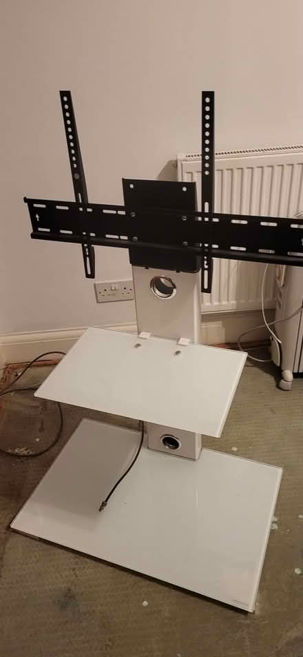 Photo of free Tv stand (UB6) #1