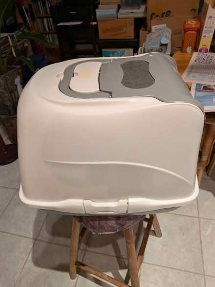 Photo of free Cat Litter Tray, Large, Covered (Salisbury, SP2) #2