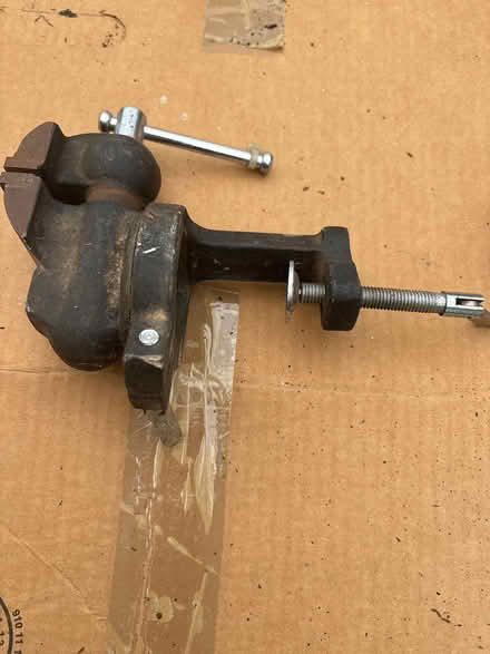 Photo of free Workshop vice (Boxmoor, Hemel Hempstead) #1