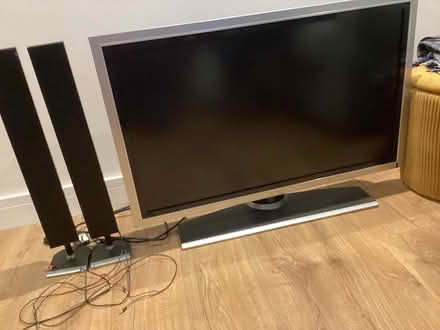 Photo of free 40" Dell TV (CT9) #2