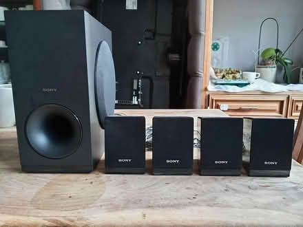Photo of free Home Theatre Speakers (Tottenham, N17) #2