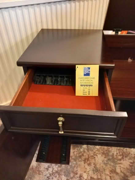 Photo of free Wooden low hi-fi cabinet with lift-top (Sundon Park LU3) #3