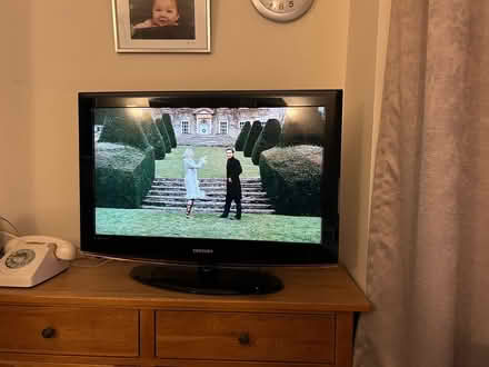 Photo of free Samsung flat screen TV (HG2) #1