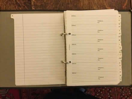 Photo of free A5 loose leaf notebook ring binder with dividers (Summertown OX2) #2