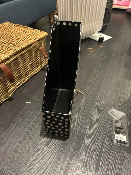 Photo of free Document folder (wembley HA9) #1