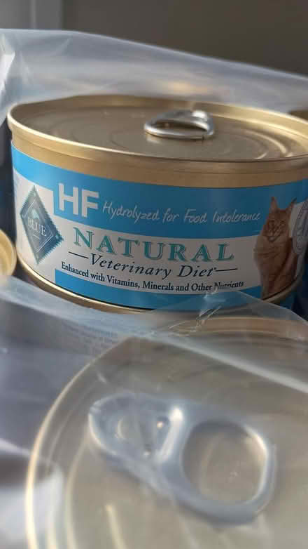 Photo of free Prescription wet food for Cats (Norwood) #1