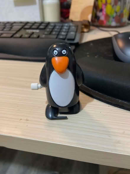 Photo of free 6 wind-up toy penguins (Haywards Heath RH16) #1
