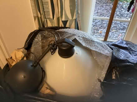 Photo of free Light (Caton LA2) #1