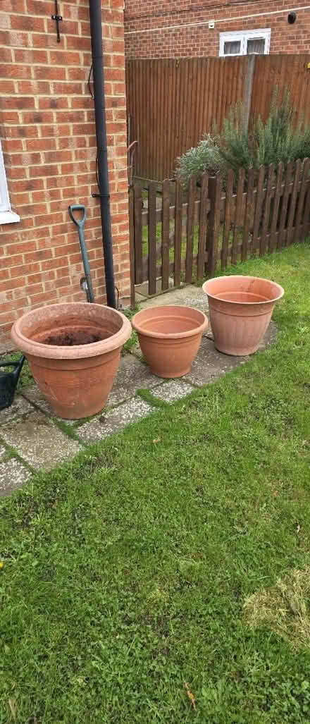 Photo of free Large plant pots (Farnborough) #1