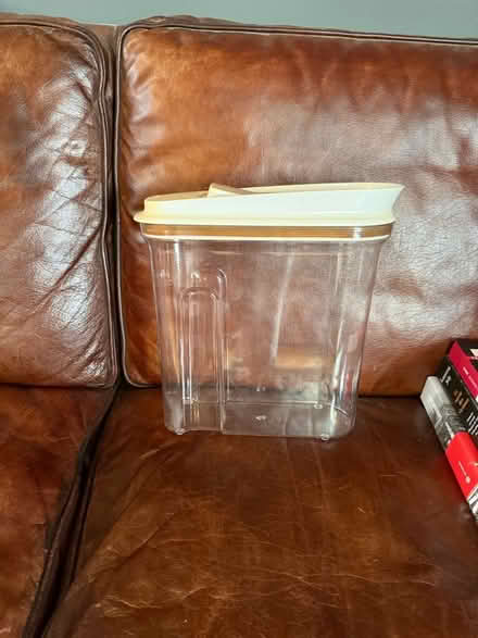 Photo of free Plastic jar (Cumnor OX2) #1