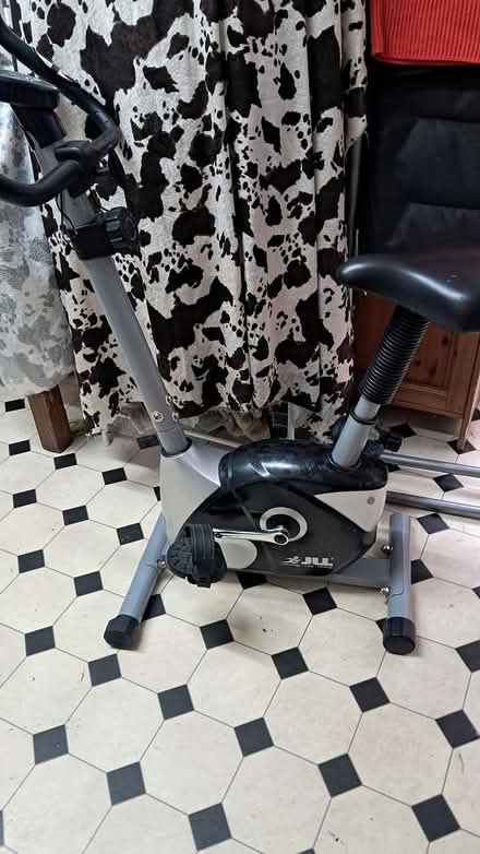 Photo of free Exercise bike (Holloway road N4) #1