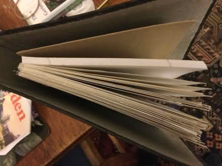 Photo of free A5 loose leaf notebook ring binder with dividers (Summertown OX2) #3