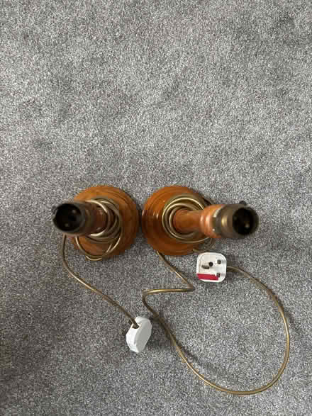 Photo of free 2 vintage lamp bases (Cookridge LS16) #2