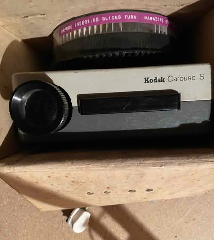 Photo of free Kodak slide carousel (Widmer End HP15) #1