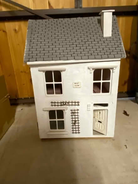 Photo of free Dolls house to refurbish (Worthington) #2