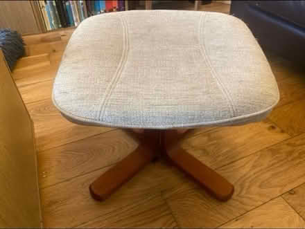 Photo of free Nice Foot Stool (Cheshunt En8) #1