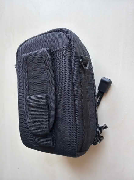 Photo of free Small Camera Bag (Weybridge KT13) #2