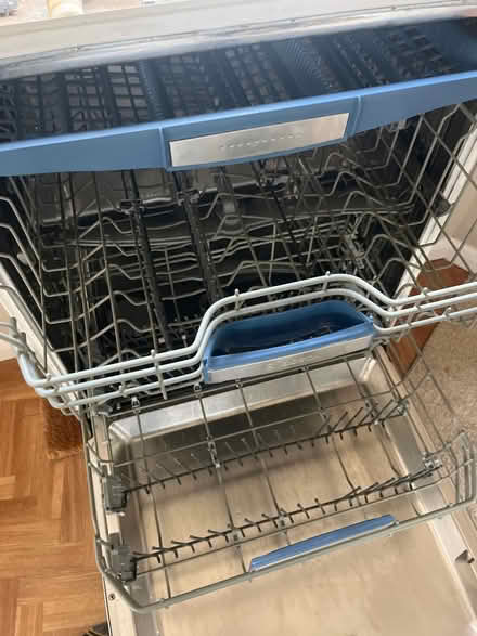 Photo of free Dishwasher for Parts - Bosch (RG41 Wokingham near Lidl) #3