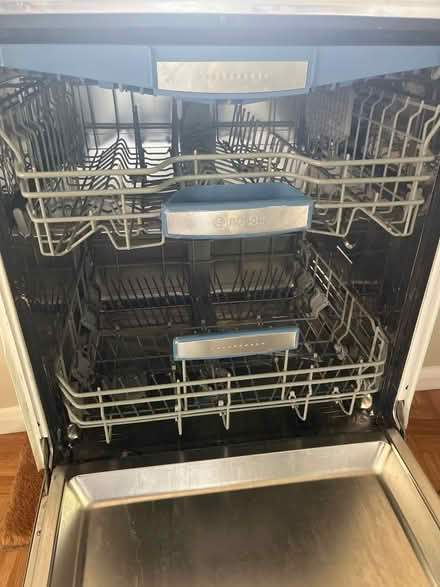 Photo of free Dishwasher for Parts - Bosch (RG41 Wokingham near Lidl) #2