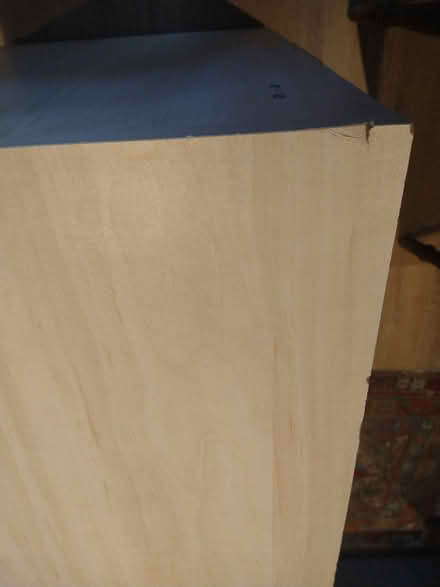 Photo of free Desk/Cabinet for computer/gaming (Garston WD25) #3