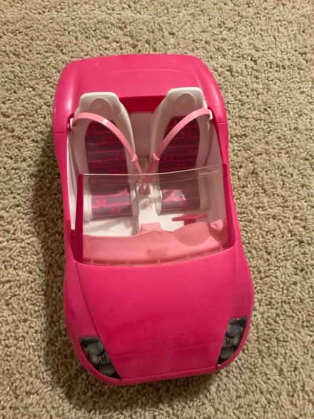 Photo of free Barbie Convertible and Closet (Spring) #1