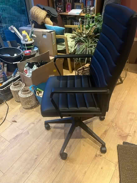 Photo of free Black office chair (BN41) #2