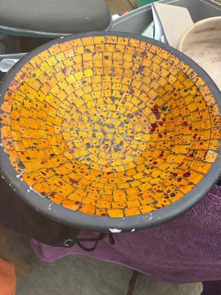 Photo of free Decorative bowl (Boxmoor, Hemel Hempstead) #1