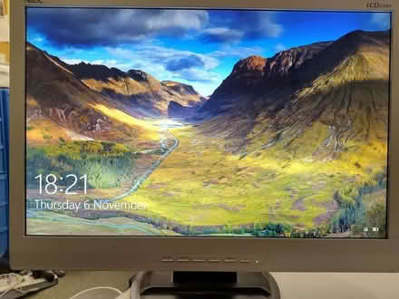 Photo of free Computer monitor (Headington Quarry OX3) #1